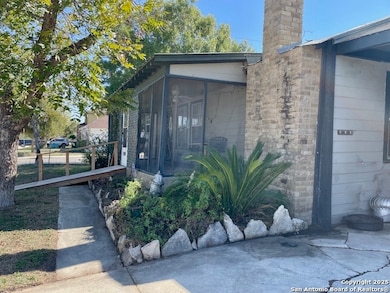 240 Sligo St, San Antonio, TX 78223 - photo 2