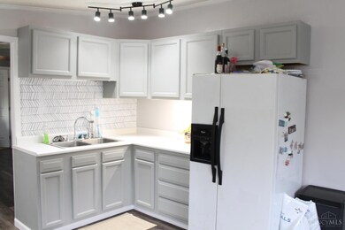 1727 Reeder Rd, Blanchester, OH 45107 - photo 6