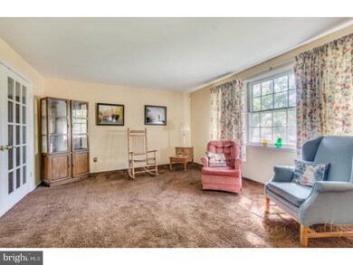 3 W Eagle Ln, Cherry Hill, NJ 08003 - photo 2