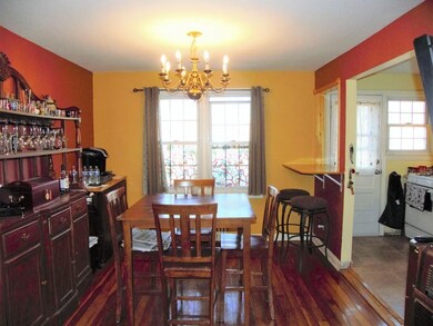 498 Cold Spring Ave, West Springfield, MA 01089 - photo 4