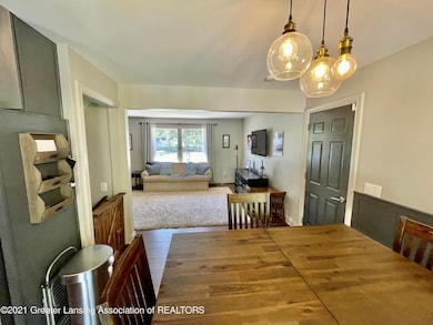 634 W Northrup St, Lansing, MI 48911 - photo 3