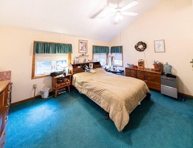 19 Meadow Pond Dr unit F, Leominster, MA 01453 - photo 6