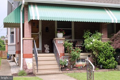 307 N Brobst St, Reading, PA 19607 - photo 2