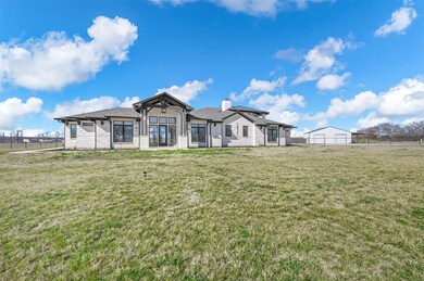 5835 Slimp Dr, Justin, TX 76247 - photo 2