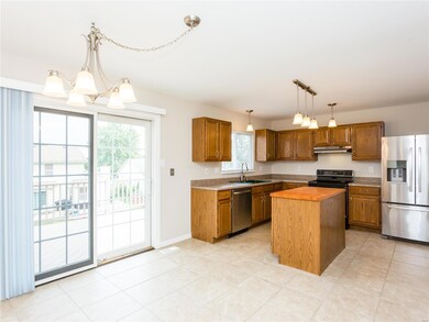 Eat in kitchen with island