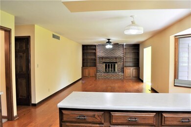 2762 Tipton Ct, Columbus, IN 47201 - photo 5