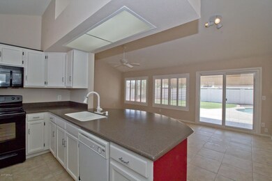 Kitchen 2