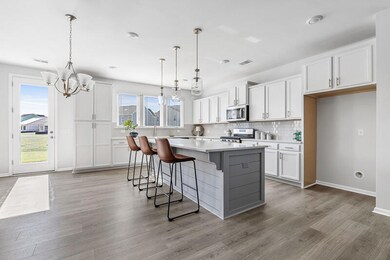 006-1045MagnoliaWarblerWay-Ravenel-SC-29