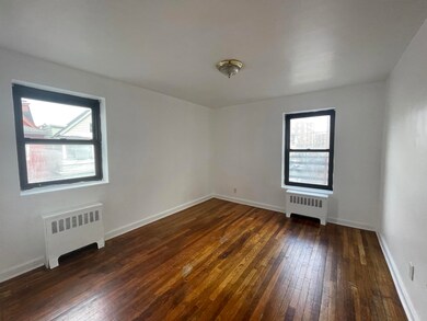 Van Reypen Arms unit 2D, Jersey City, NJ 07306 - photo 4