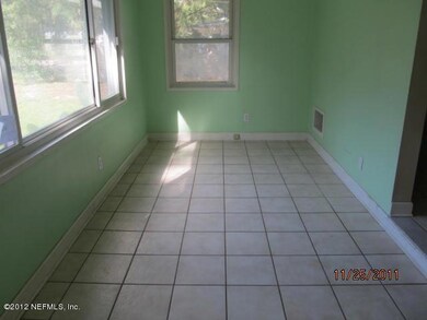 5233 Cemetery Rd, Jacksonville, FL 32210 - photo 2