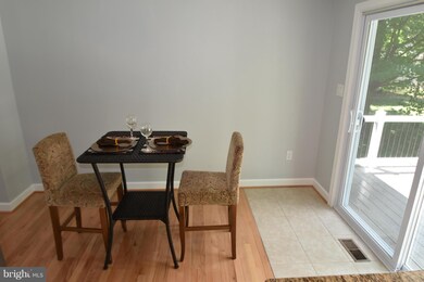 427 Ingleside Ave, Catonsville, MD 21228 - photo 4