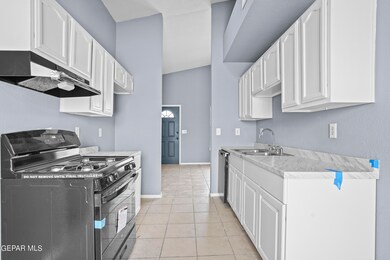 14356 Desierto Lindo Ave, El Paso, TX 79928 - photo 6