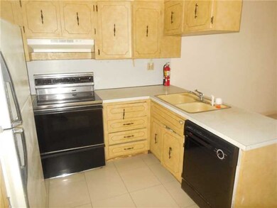 7638 NW 73 Te unit 1-2, Tamarac, FL 33321 - photo 7