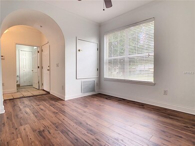 Entry way plus Bonus Room