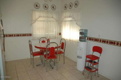 KITCHEN02