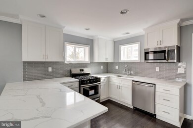 5021 Hanna Place SE, Washington, DC 20019 - photo 7