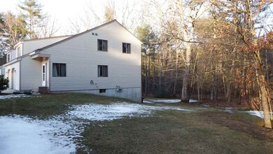 75 Indian Rock Rd, MerriMacK, NH 03054 - photo 2