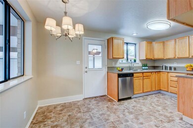 903 E Lincoln Ave, Nampa, ID 83686 - photo 4