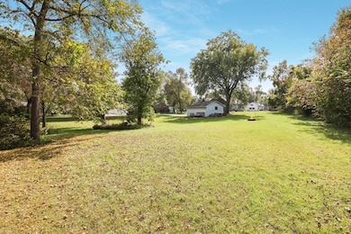 2402 Crescent Ave, Eau Claire, WI 54703 - photo 7