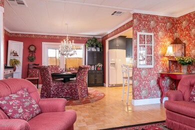 166 Phyllis Way-007-019-Living Room-MLS_