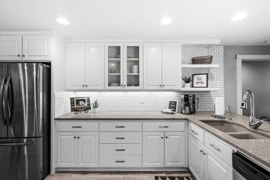 1691 NE Crestridge Dr, Bend, OR 97701 - photo 7