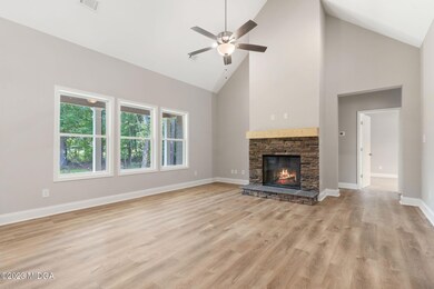 10-web-or-mls-305 Ruby Ct-05936
