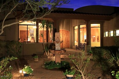 Night-Courtyard-Entry