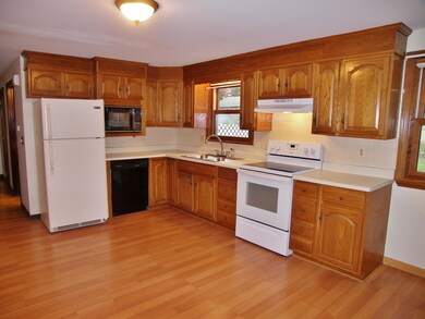 15 Inca Dr, Nashua, NH 03063 - photo 6