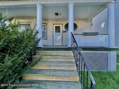 1630 Myrtle St, Scranton, PA 18510 - photo 2
