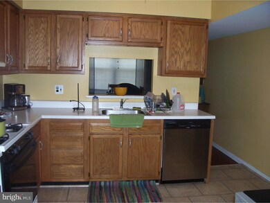 869 Dante Ct, West Deptford, NJ 08051 - photo 4