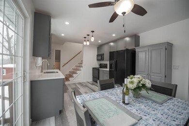 11 Daniel St, Rensselaer, NY 12144 - photo 5