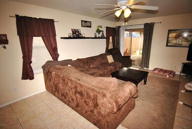 04 Family Room