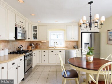 710 Moore Ave, Bryn Mawr, PA 19010 - photo 6