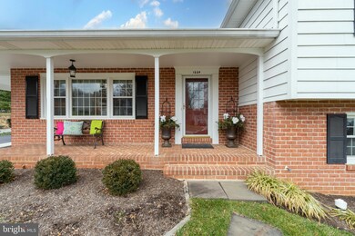 1224 Clearfield Cir, Lutherville Timonium, MD 21093 - photo 4