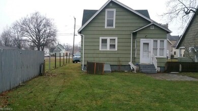 Back view of home,