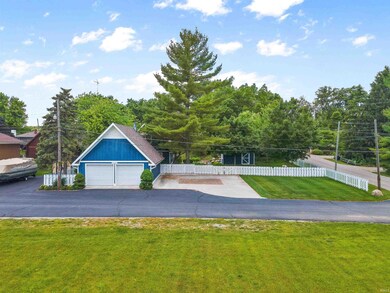 10529 N Moore St, Syracuse, IN 46567 - photo 4