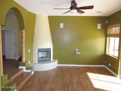 023-362229 - alt family room
