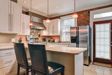 Eating Space/ Kitchen