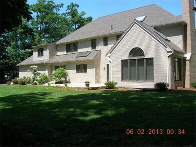 7 Laurel Ln, Wilbraham, MA 01095 - photo 2