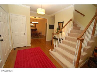 Foyer - Spacious formal entry with hardwood floors