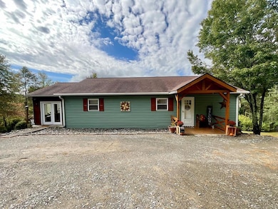 50 Benton Way, Fancy Gap, VA 24328 - photo 2