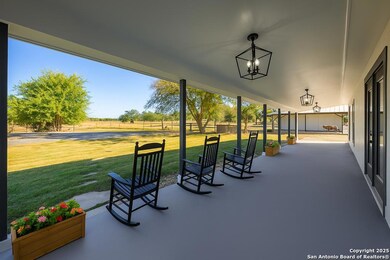 28 Ruger Rd, Fredericksburg, TX 78624 - photo 4