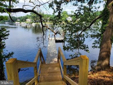 7802 Renshaw Rd, Pasadena, MD 21122 - photo 3