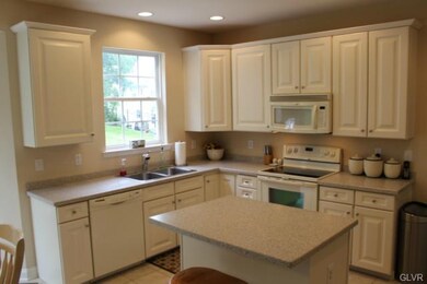 7424 Iron Dr, Macungie, PA 18062 - photo 7