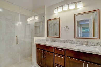 2120 Wavell St, Houston, TX 77088 - photo 5