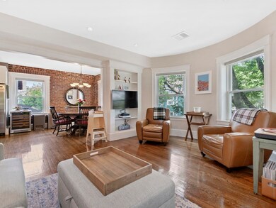 6 Shailer St unit 2, Brookline, MA 02446 - photo 2