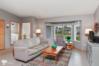Living Rm