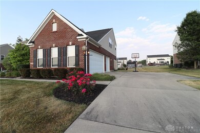 4974 Lakota Woods Dr, Liberty Township, OH 45044 - photo 2