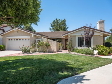 3573 Raincloud Ct, Thousand Oaks, CA 91362 - photo 2