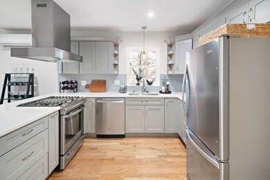 72 Newbern Ave unit 2, Medford, MA 02155 - photo 7